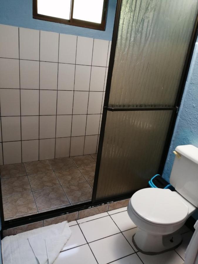 Monte Los Lirios Lodge モンテベルデ エクステリア 写真