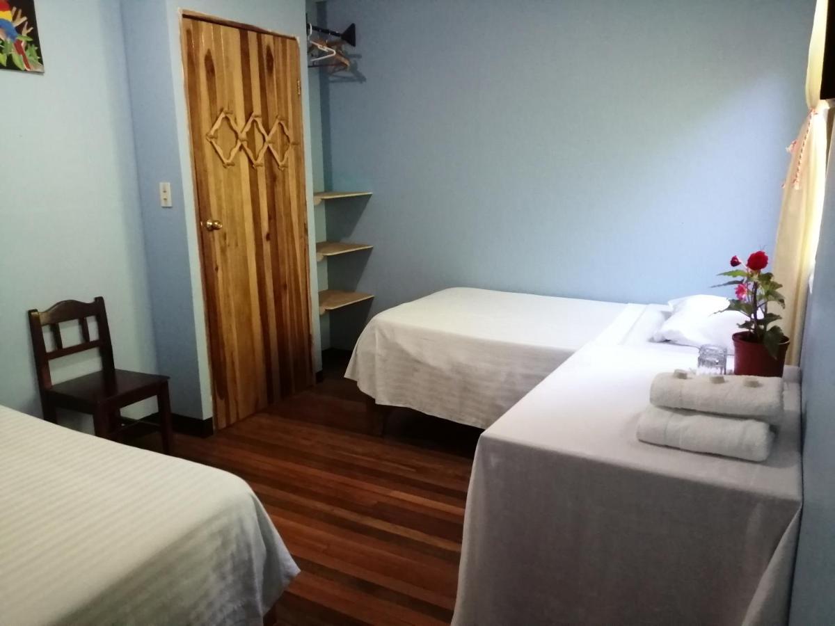 Monte Los Lirios Lodge モンテベルデ エクステリア 写真