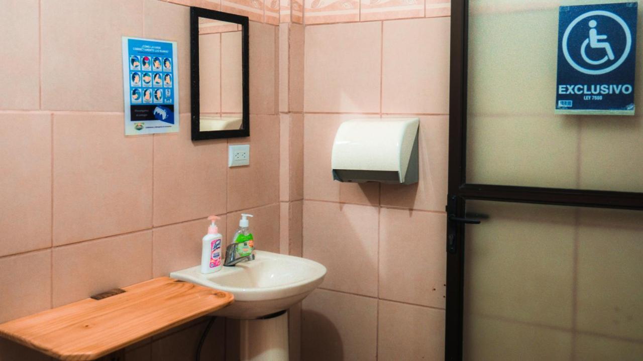 Monte Los Lirios Lodge モンテベルデ エクステリア 写真