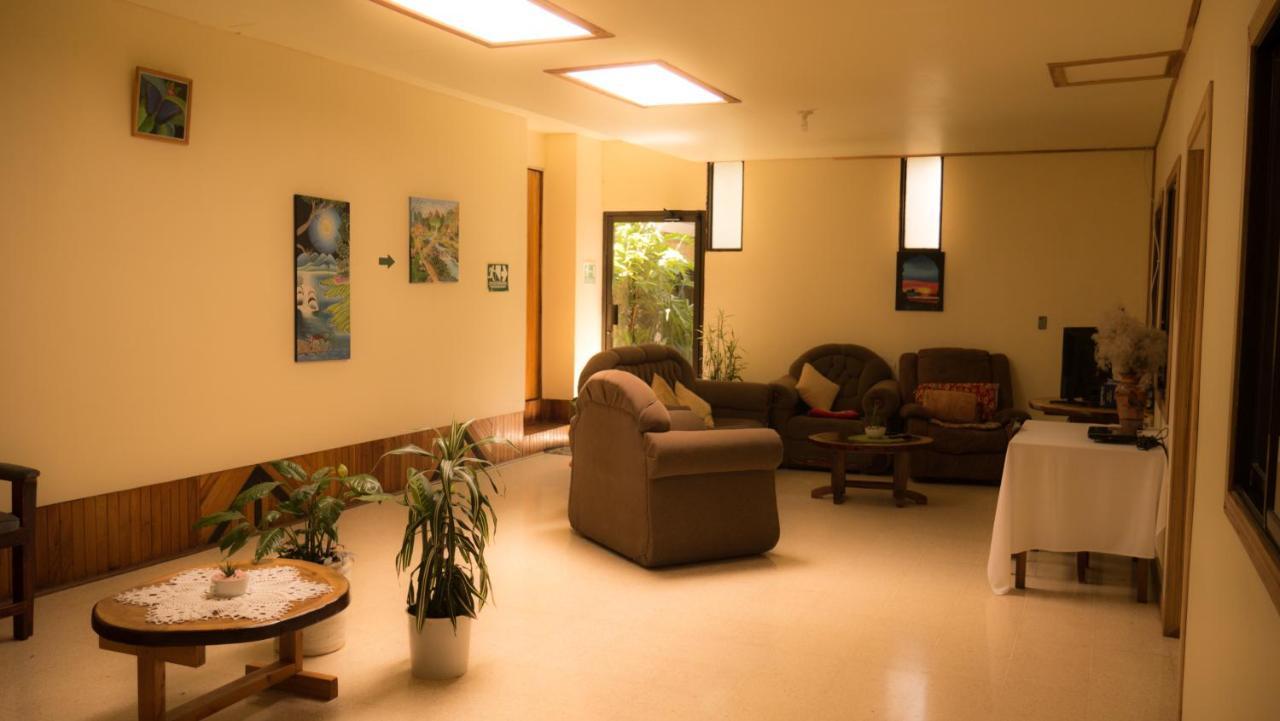 Monte Los Lirios Lodge モンテベルデ エクステリア 写真